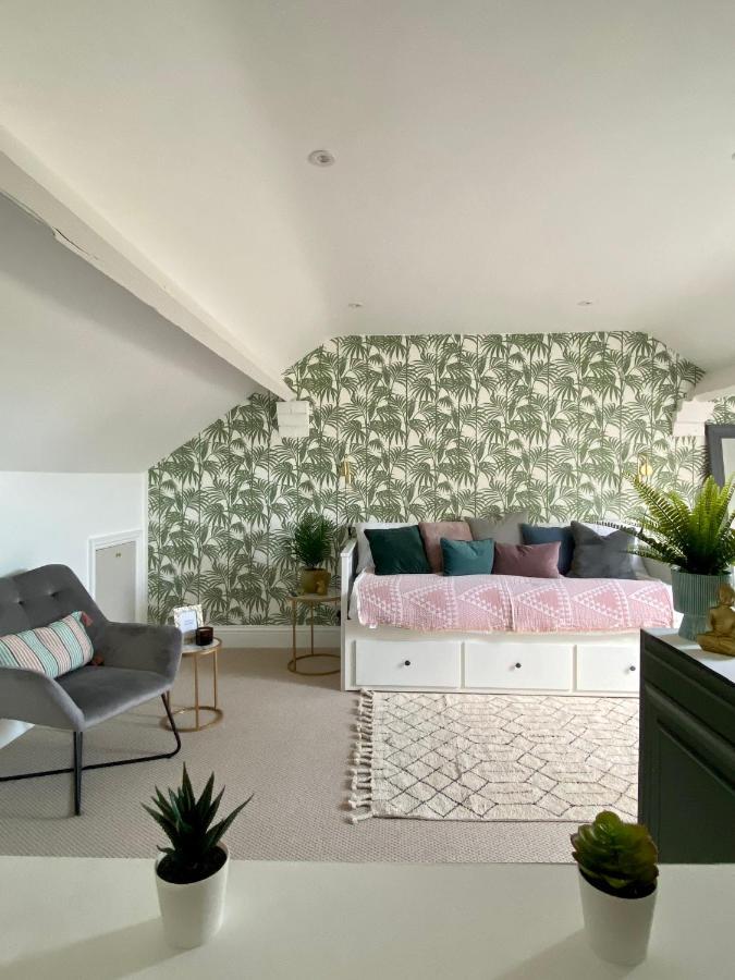 Luxury Spacious Renovated Townhouse Grantham Exterior photo