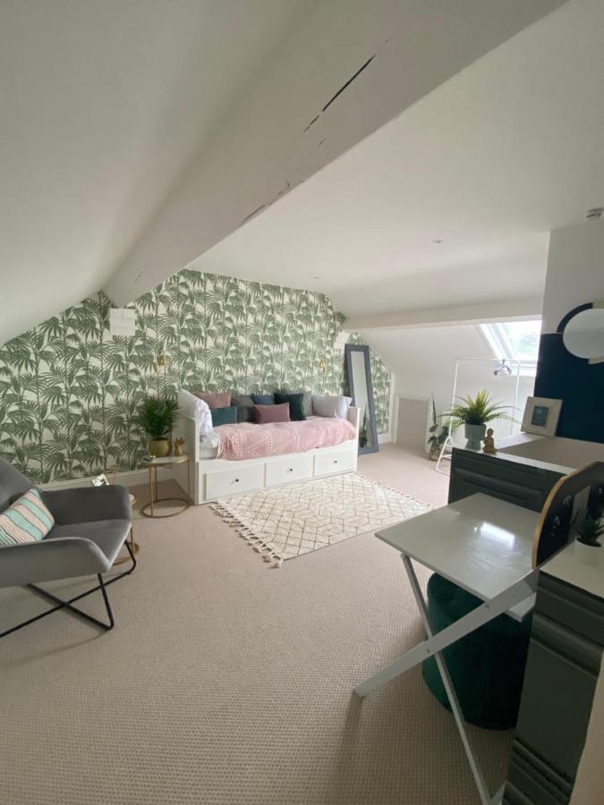 Luxury Spacious Renovated Townhouse Grantham Exterior photo